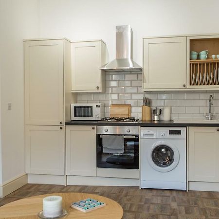 Stylish Apartment Close To Gloucester Quays & Docks Exteriér fotografie